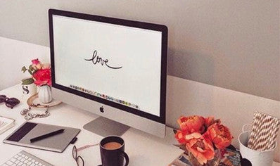 Watch Video Post format <i class='pe-7s-video'></i>